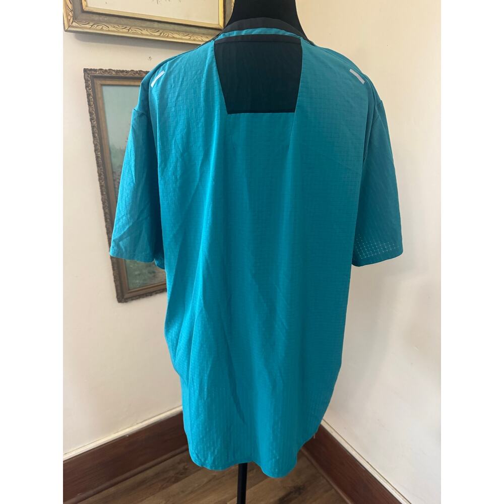 Nike Trail Dri-FIT Running Shirt Teal L Lightweight Athletic - Picture 3 of 9